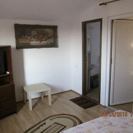 בית הארחה Vila Talisha קוסטינסטי