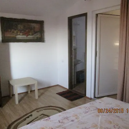 Vila Talisha קוסטינסטי