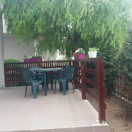 בית הארחה Vila Talisha *